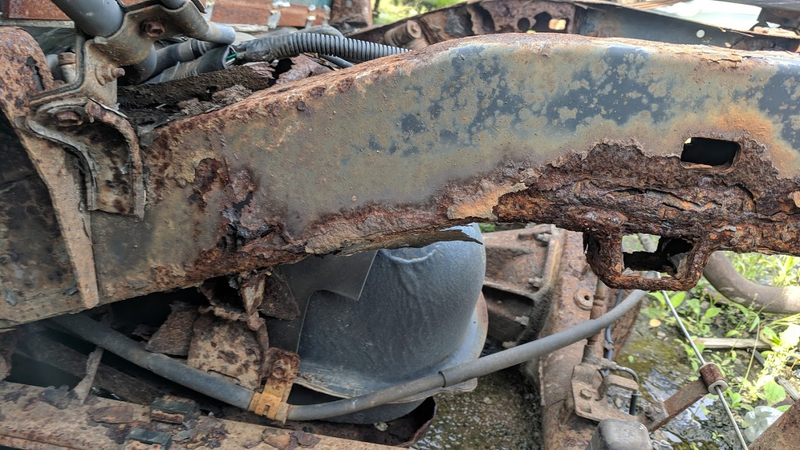 Illustration for article titled Look At This Totally Rusted-Out Toyota Tacoma